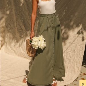 Pistola army green button skirt